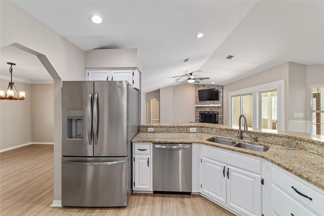 8526 SE 12TH COURT, Ocala, FL 34480