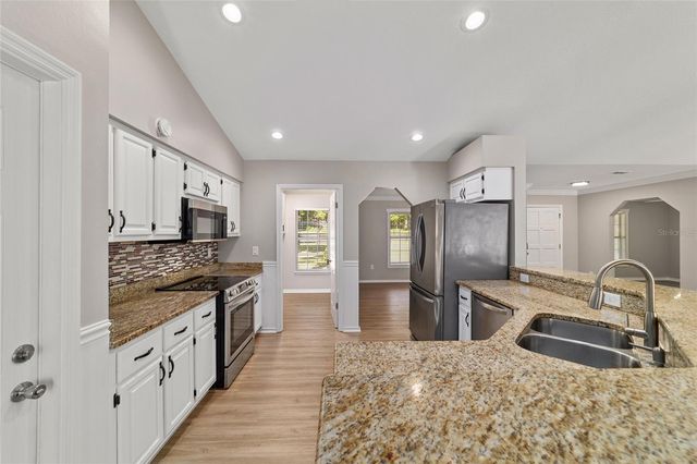 8526 SE 12TH COURT, Ocala, FL 34480