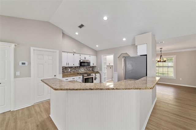 8526 SE 12TH COURT, Ocala, FL 34480
