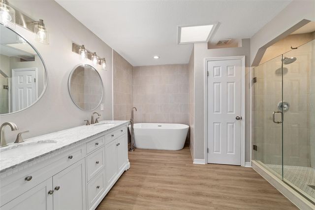 8526 SE 12TH COURT, Ocala, FL 34480