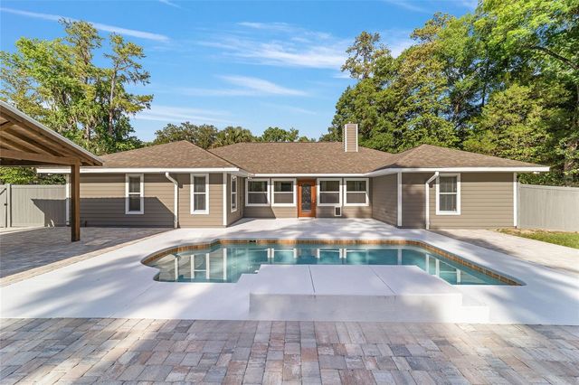 8526 SE 12TH COURT, Ocala, FL 34480