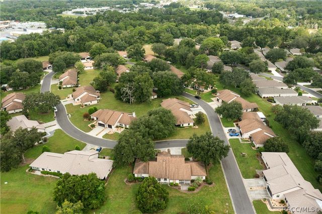 6487 W Lexington Drive, Crystal River, FL 34429