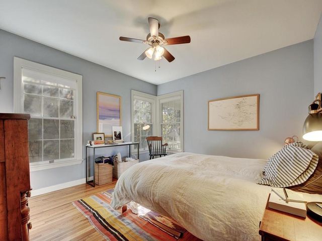 2102 Enfield RD C, Austin, TX 78703