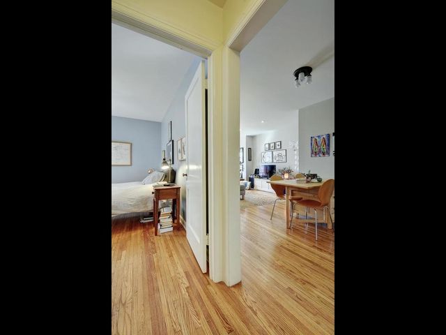 2102 Enfield RD C, Austin, TX 78703