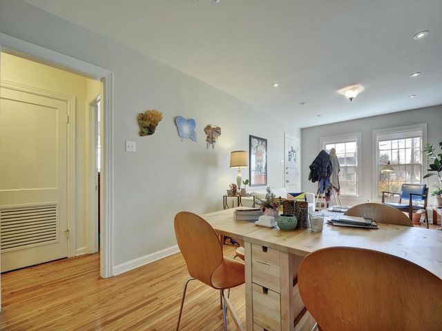 2102 Enfield RD C, Austin, TX 78703