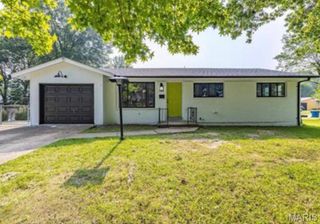 3456 Ginger Drive, St Louis, MO 63114