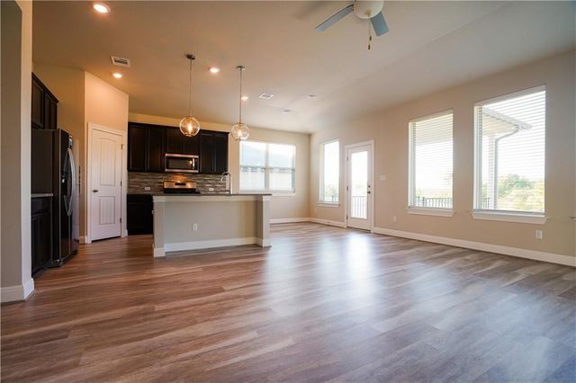 4004 Promontory Point TRL, Georgetown, TX 78626