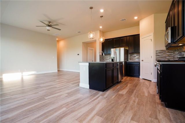 4004 Promontory Point TRL, Georgetown, TX 78626