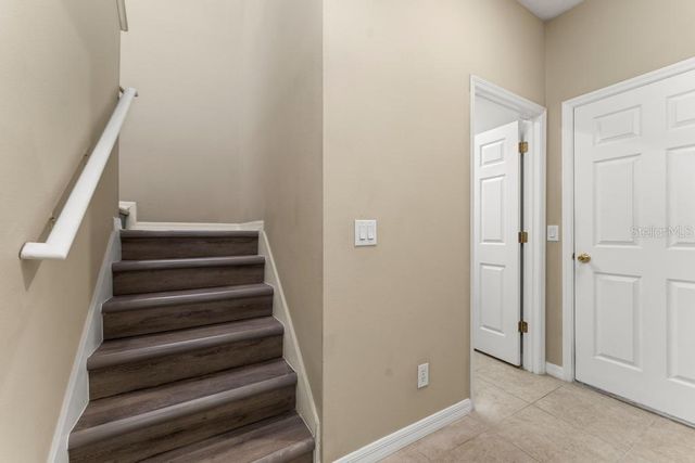 868 STONECHASE LANE, Lake Mary, FL 32746