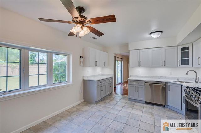 4 Barbara Street, South Brunswick, NJ 08824