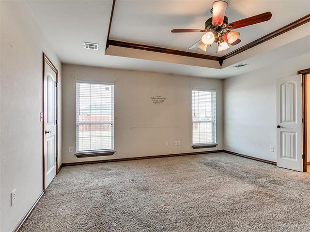 291 Hillside Drive, Harrah, OK 73045