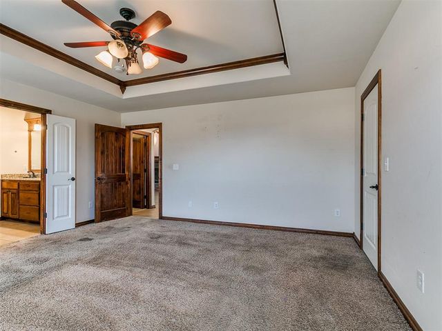 291 Hillside Drive, Harrah, OK 73045