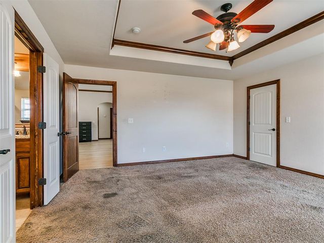 291 Hillside Drive, Harrah, OK 73045