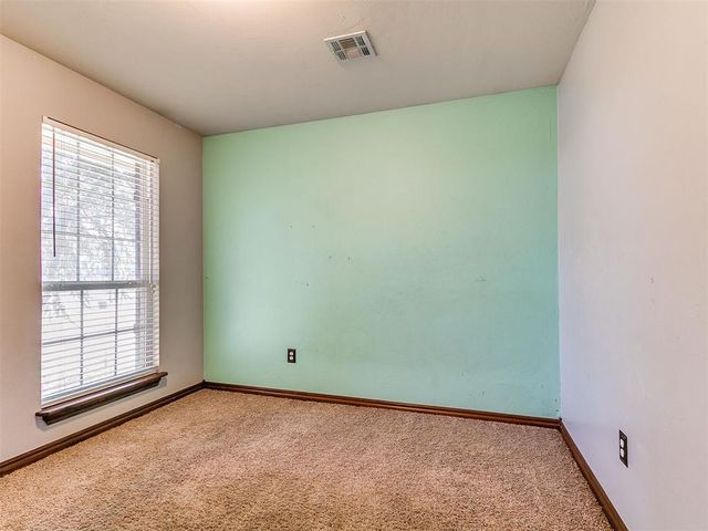 291 Hillside Drive, Harrah, OK 73045