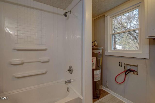 401 Prince Drive, Holly Springs, NC 27540