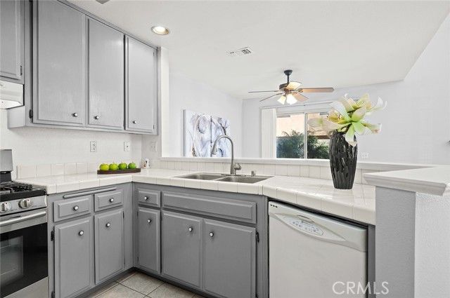 1111 Portofino Court 101, Corona, CA 92881