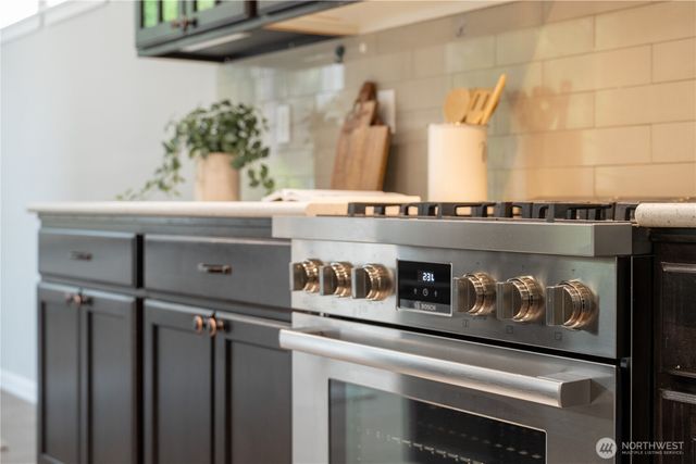 5632 James Place SE, Olympia, WA 98501