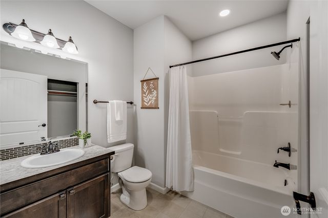 5632 James Place SE, Olympia, WA 98501