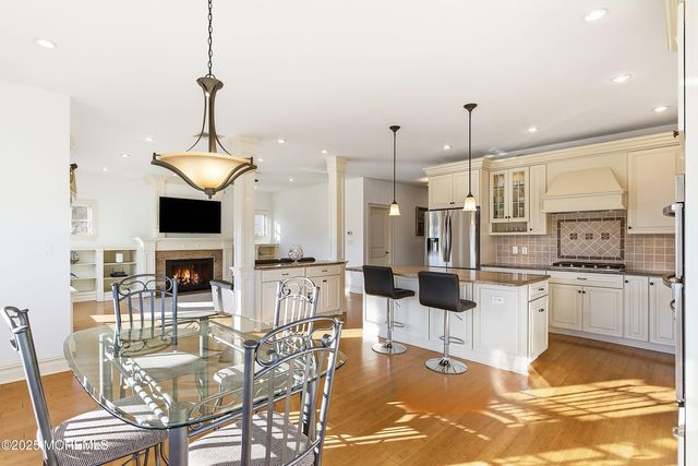 905 Bowsprit Point, Lanoka Harbor, NJ 08734