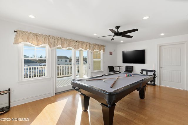 905 Bowsprit Point, Lanoka Harbor, NJ 08734