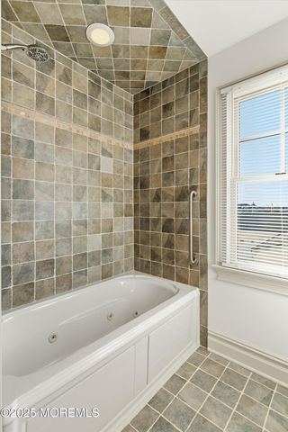 905 Bowsprit Point, Lanoka Harbor, NJ 08734