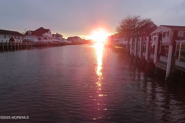 905 Bowsprit Point, Lanoka Harbor, NJ 08734