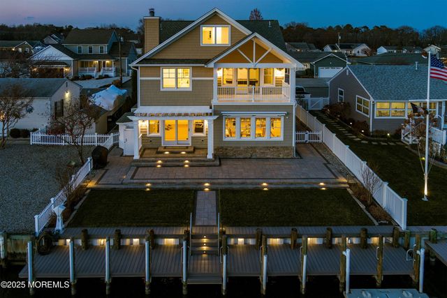 905 Bowsprit Point, Lanoka Harbor, NJ 08734