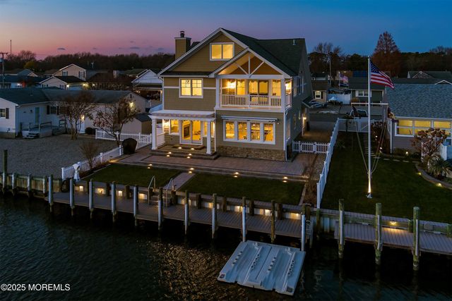 905 Bowsprit Point, Lanoka Harbor, NJ 08734