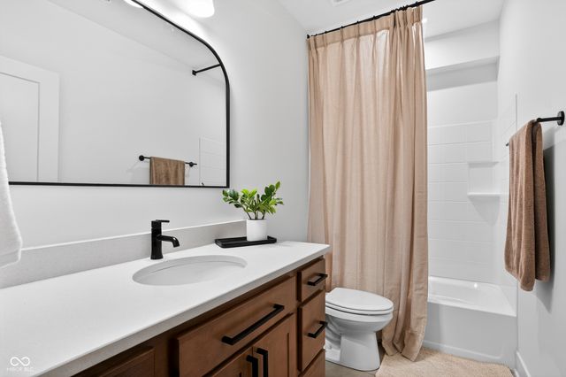 11466 Selsey Road, Fishers, IN 46040