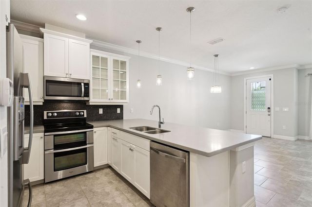 2812 CELLO LANE, Kissimmee, FL 34741
