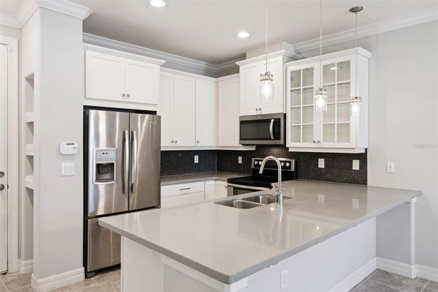 2812 CELLO LANE, Kissimmee, FL 34741