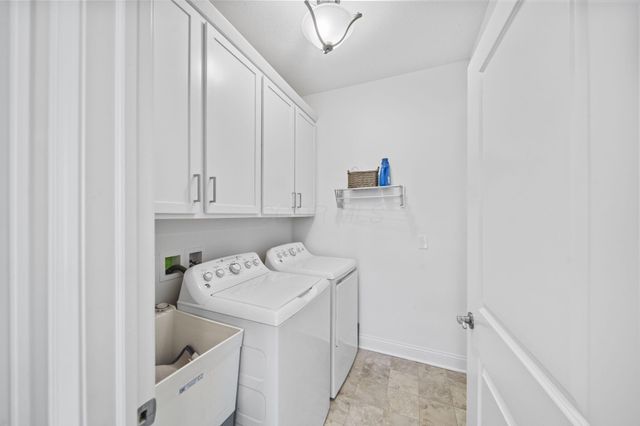 333 Parkgate Court, Delaware, OH 43015