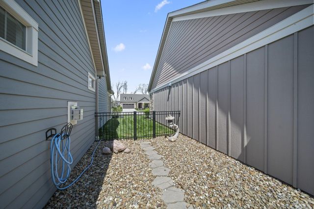 333 Parkgate Court, Delaware, OH 43015