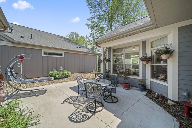 333 Parkgate Court, Delaware, OH 43015