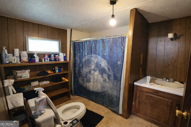 200 Homer Stephens Road, Cornelia, GA 30531