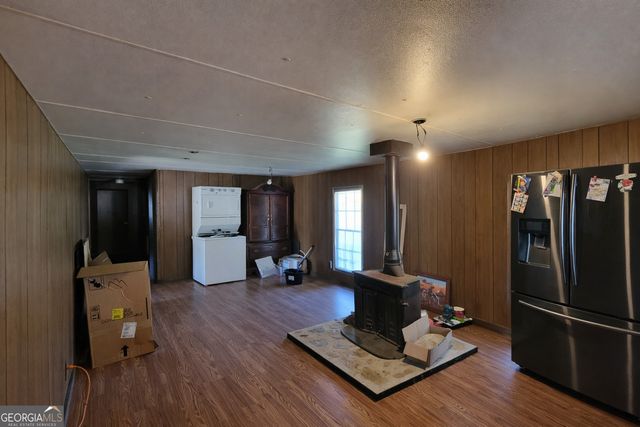 200 Homer Stephens Road, Cornelia, GA 30531