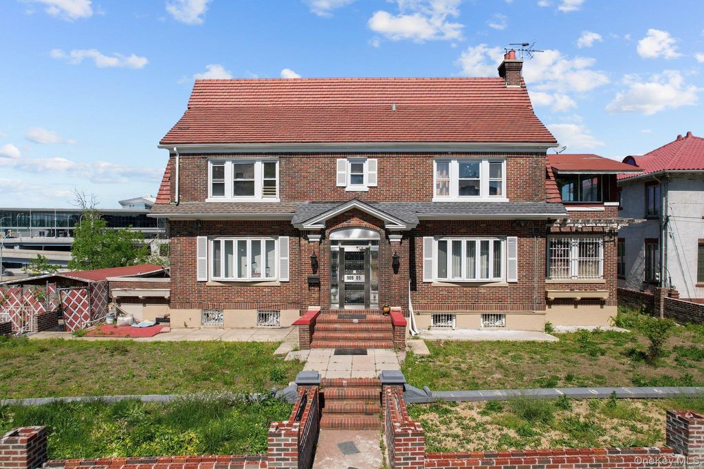 10505 Ditmars Boulevard, East Elmhurst, NY 11369 — exterior