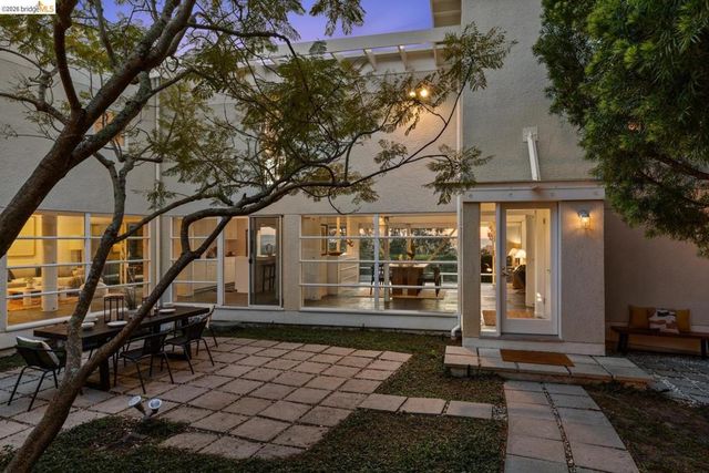 45 Vicente Rd, Berkeley, CA 94705