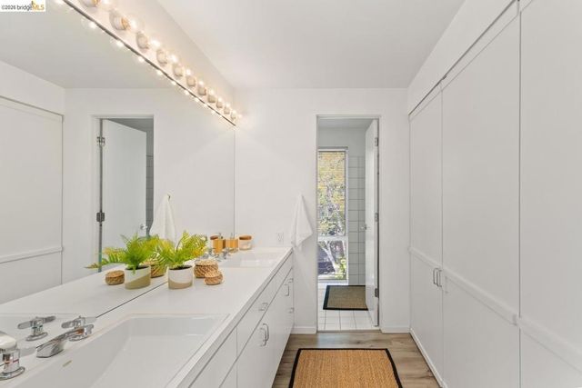 45 Vicente Rd, Berkeley, CA 94705