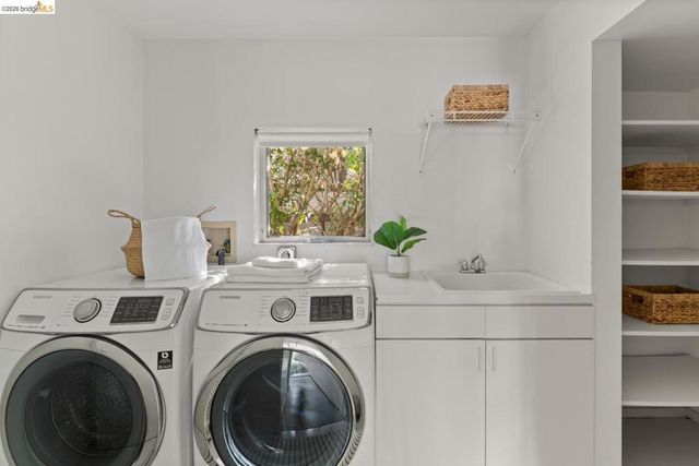 45 Vicente Rd, Berkeley, CA 94705