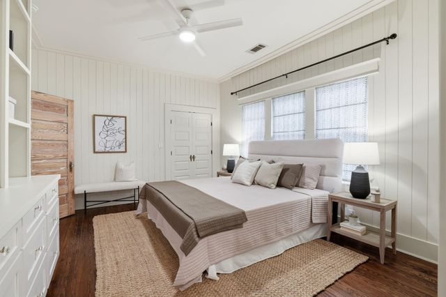 995 Ashley Avenue, Charleston, SC 29403