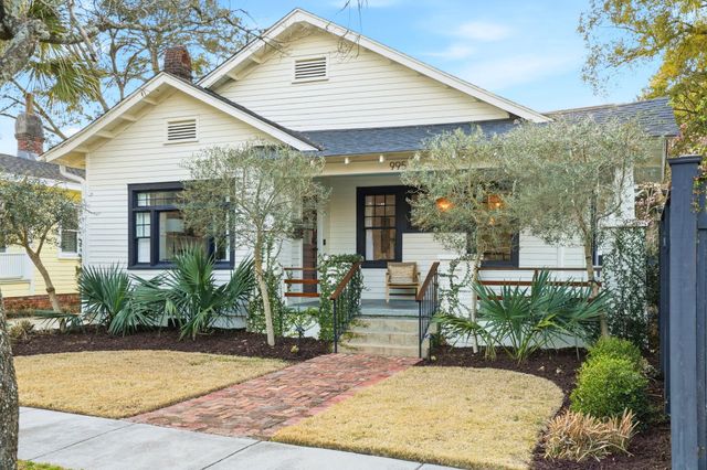 995 Ashley Avenue, Charleston, SC 29403