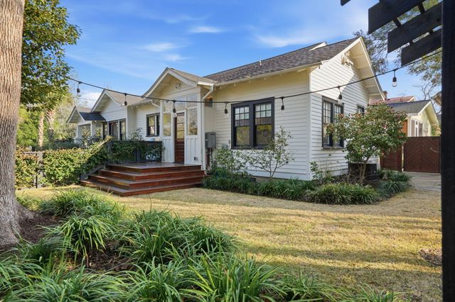 995 Ashley Avenue, Charleston, SC 29403