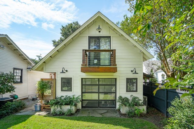 995 Ashley Avenue, Charleston, SC 29403