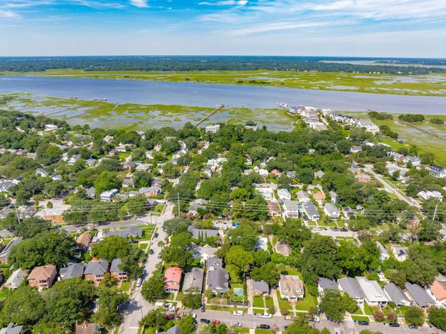 995 Ashley Avenue, Charleston, SC 29403