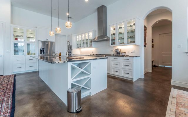 163 Honey Locust CT, Driftwood, TX 78619