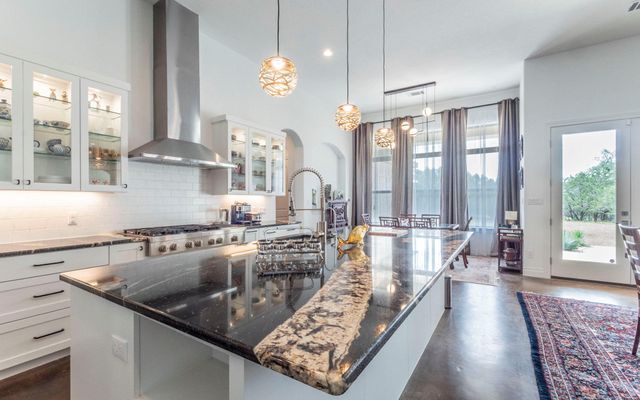 163 Honey Locust CT, Driftwood, TX 78619