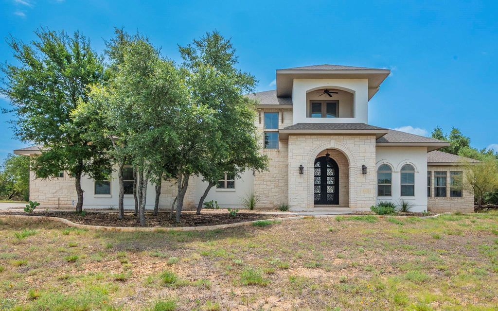 163 Honey Locust CT, Driftwood, TX 78619