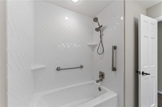 15413 W 152nd Street, Olathe, KS 66062