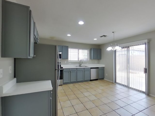3275 S Conestoga Road, Apache Junction, AZ 85119